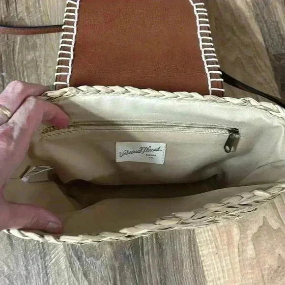 Universal Thread Brown Faux Leather Straw Crossbody Bag Purse - Picture 6 of 12